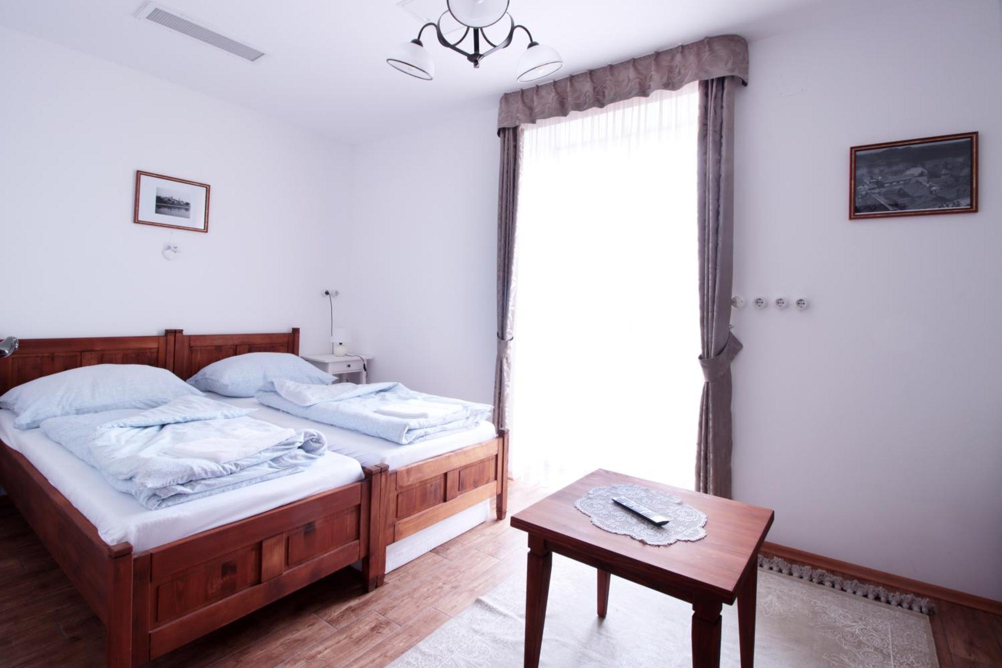 Szazesztendos Reveszhaz Apartman Szigetmonostor المظهر الخارجي الصورة